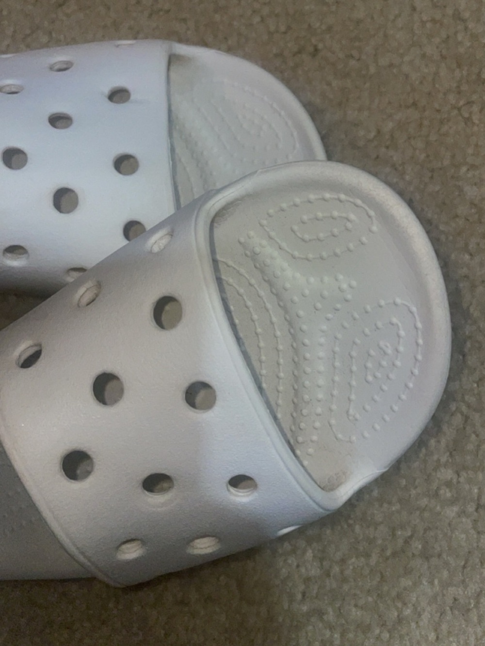 Kids white Crocs slides size 12 - Picture 3 of 7